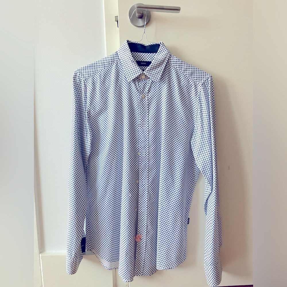 Boss slim fit men’s dress shirt size S
